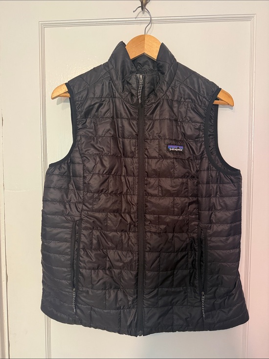 Patagonia Jackets & Blazers - Patagonia Women's Black Nano Puff Vest